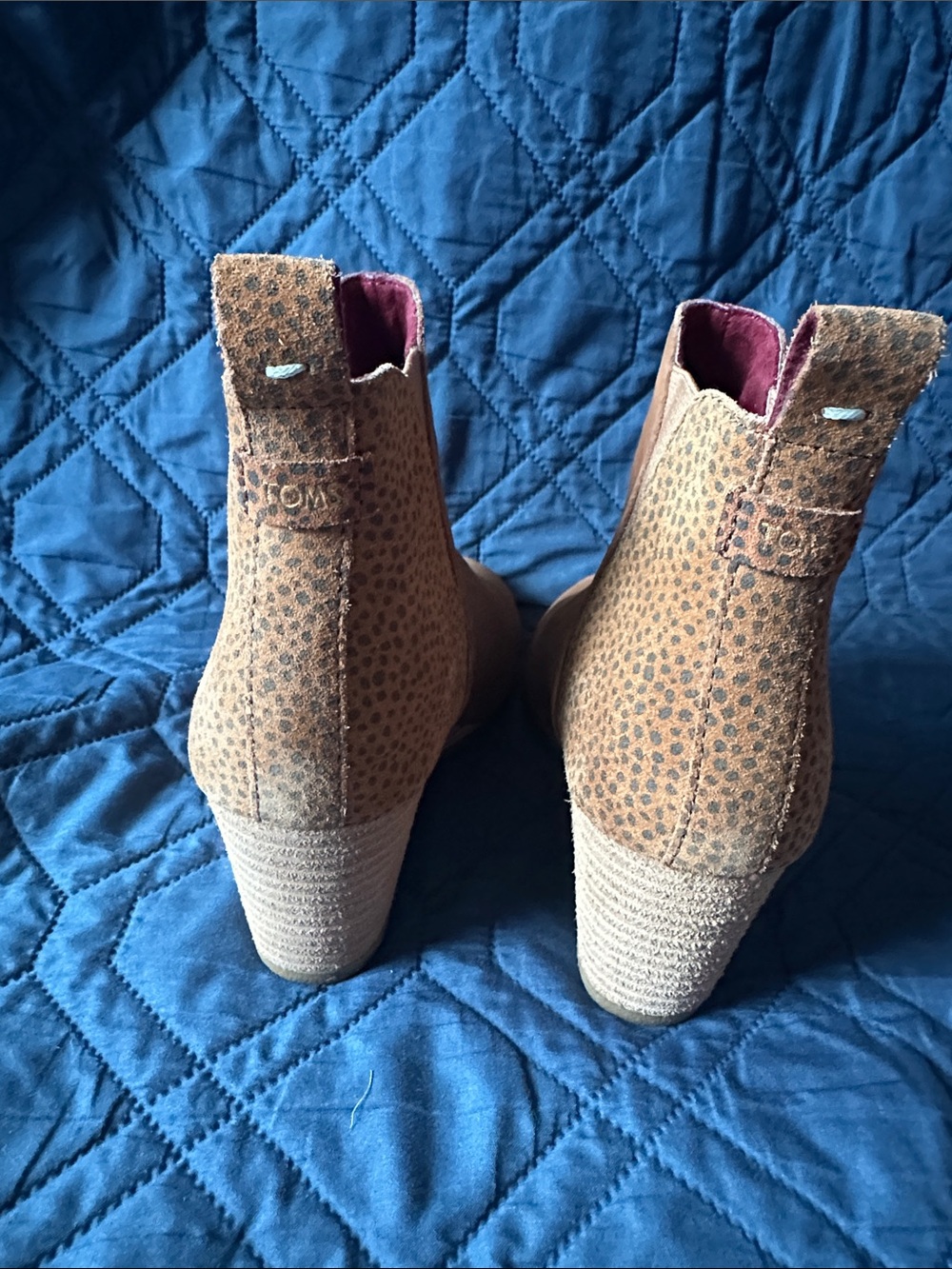 TOMS Tan Wedge Ankle Boots - Picture 3 of 4
